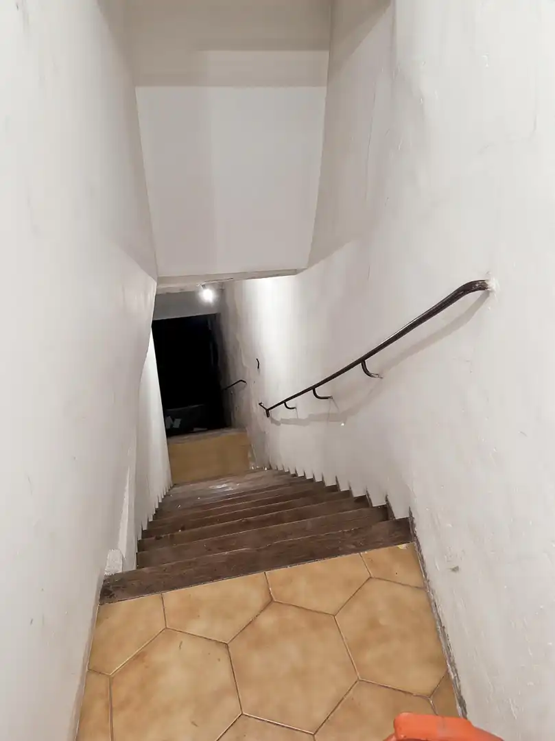 Einfamilien-Reihenhaus zum Verkauf in Berga mit Heizung und Balkon