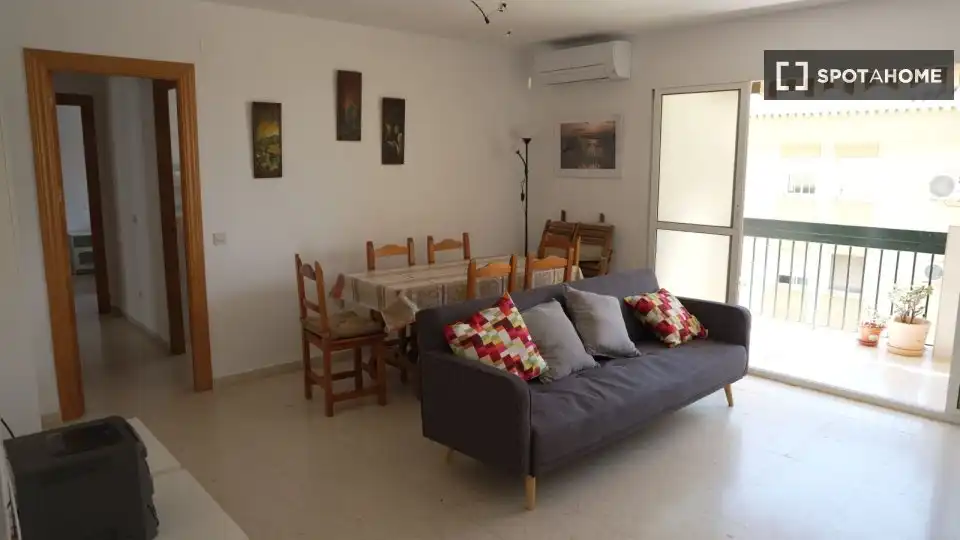 Living room of Apartments for share in Rincón de la Victoria  with Air Conditioner, Terrace and Furnished