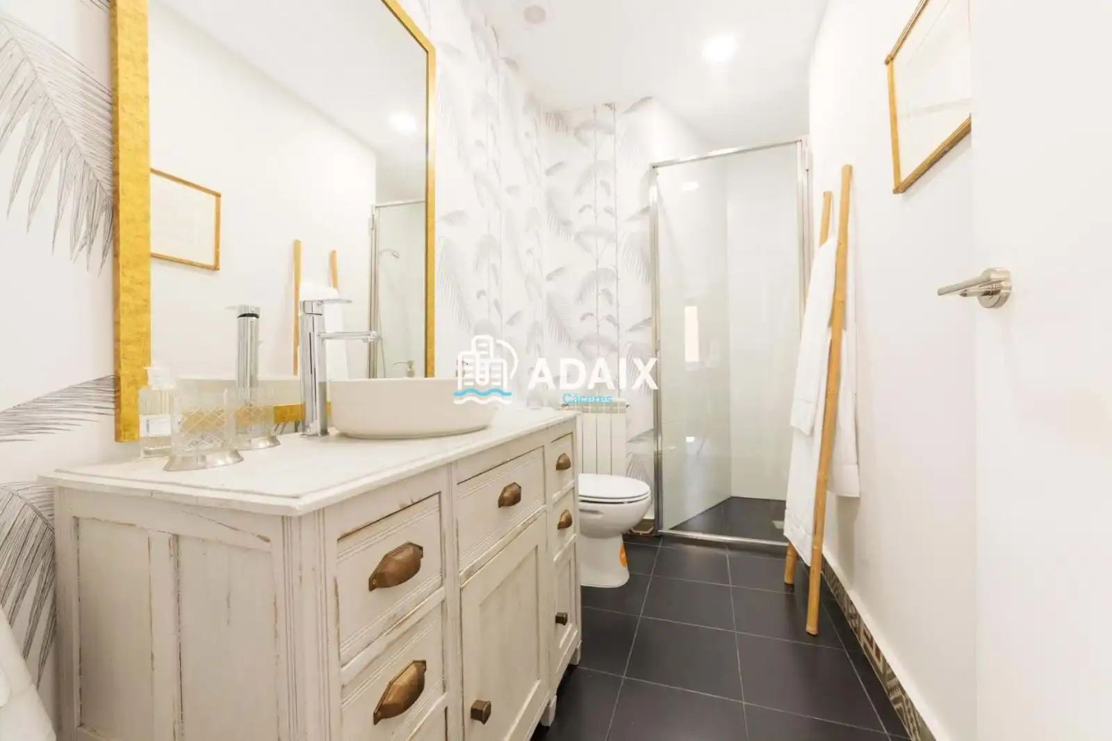 Flat for rent in C. Caleros, Casco Antiguo