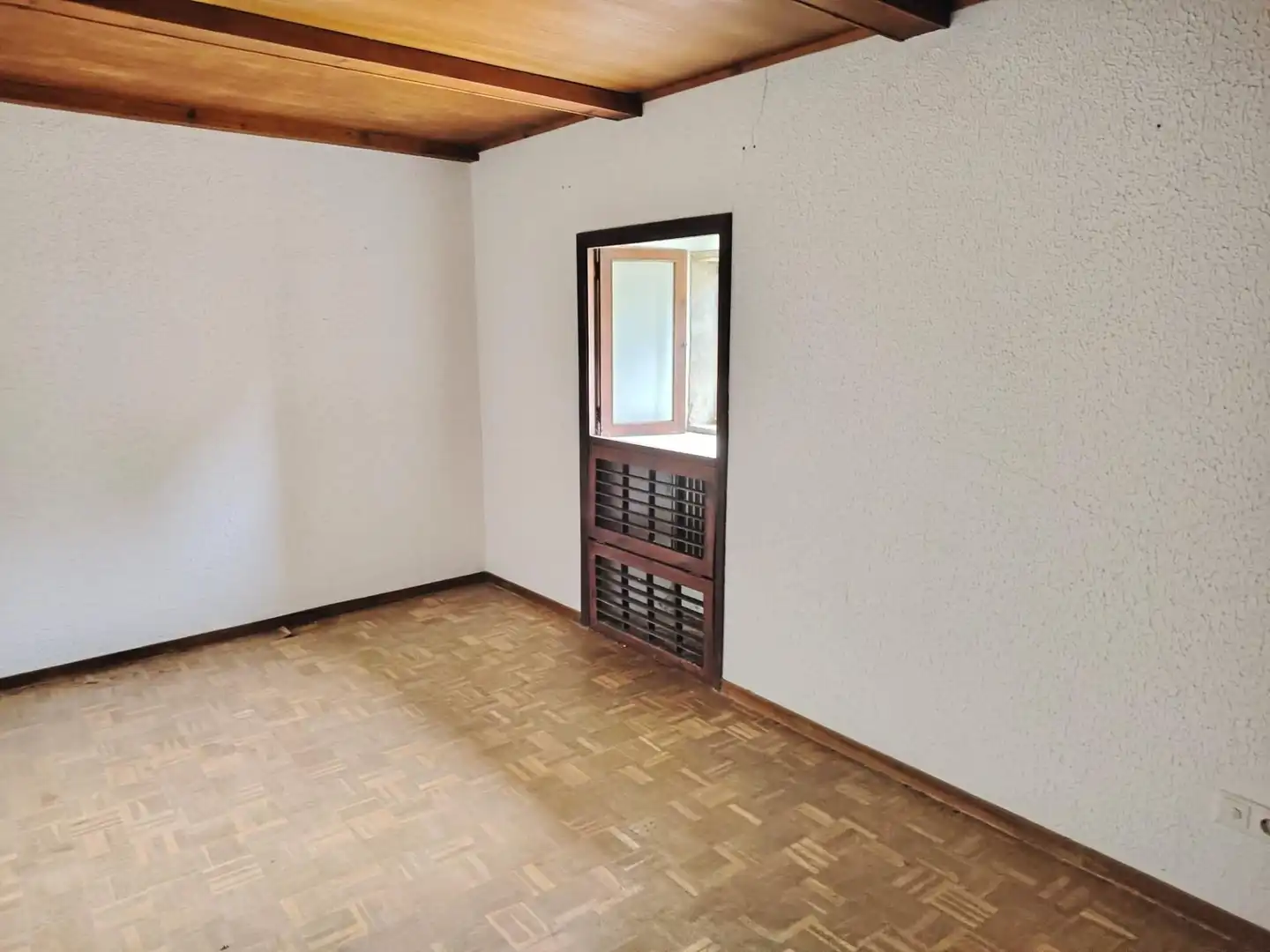Country homes for sale in Negreira