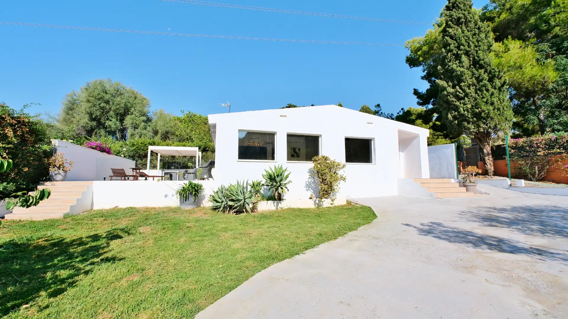 Exterior view of Houses for rent in Sagunto / Sagunt  with Air Conditioner, Heating and Private garden