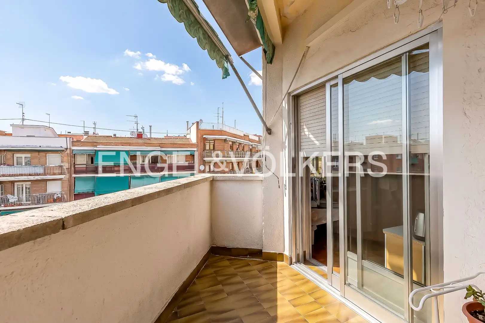 Terrasse von Maisonette zum Verkauf in Madrid mit Klimaanlage, Heizung und Parkett