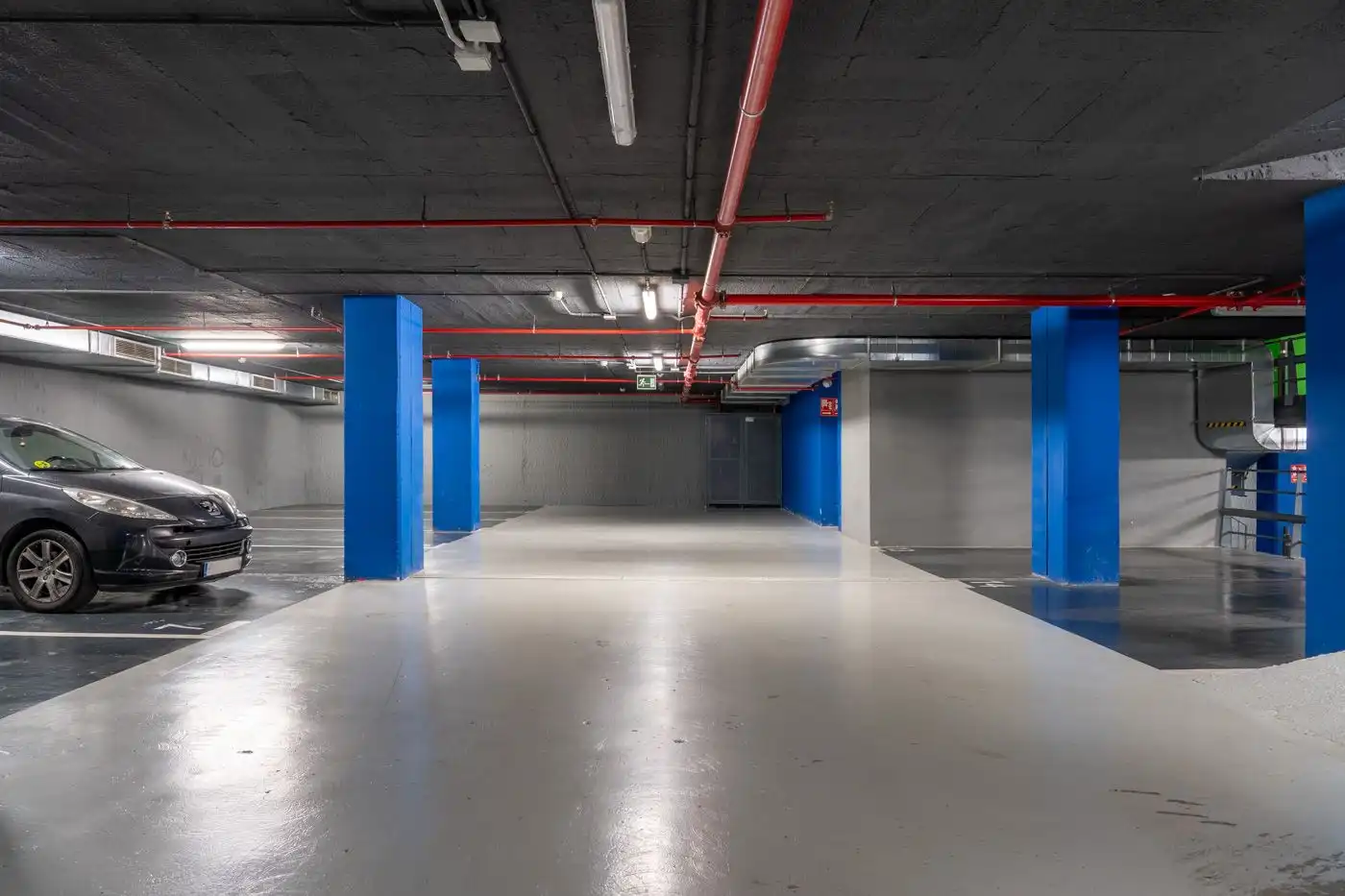 Garage for rent in Barcelona