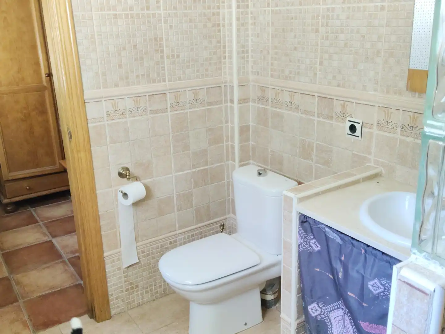 Bany de Apartament de lloguer en Navalafuente, Madrid