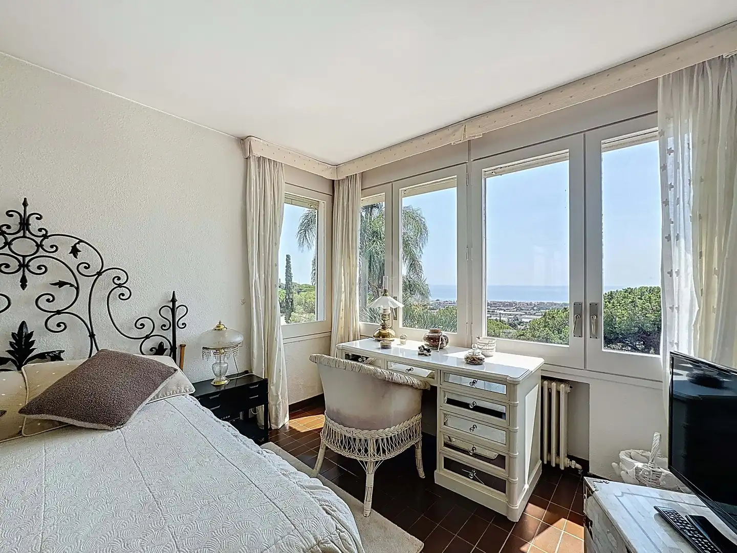 Bedroom of Houses for sale in Cabrils  with Air Conditioner, Heating and Terrace