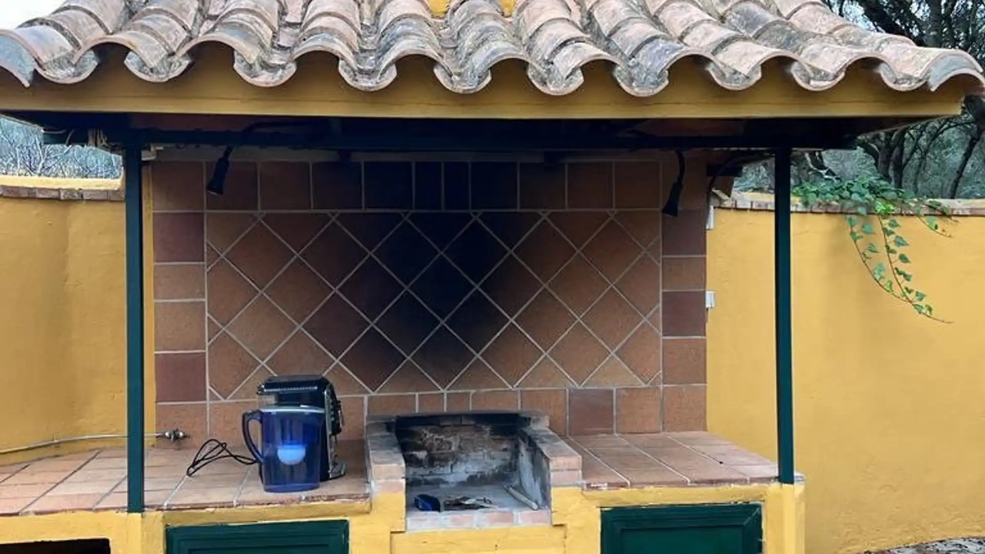 Country homes for sale in Benalup-Casas Viejas  with Storage room