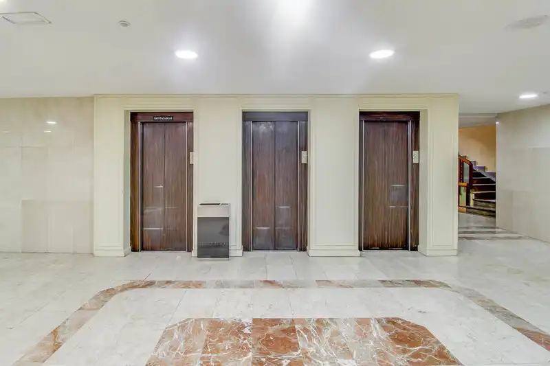 Flat for sale in Madrid  with Air Conditioner, Heating and Swimming Pool