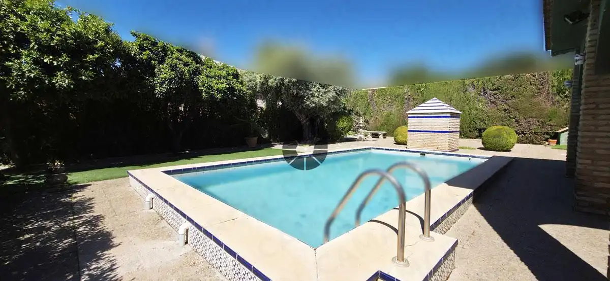 Piscina de Casa o chalet en venta en Palomares del Río con Aire acondicionado, Jardín privado y Piscina