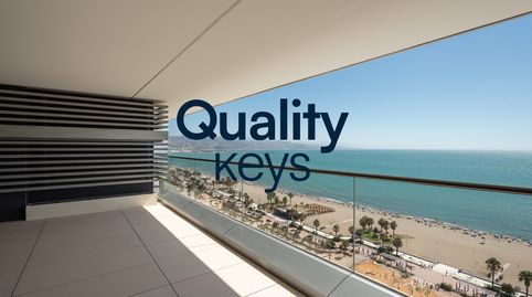 Espectacular piso frontal al mar en Malaga Towers, image 2