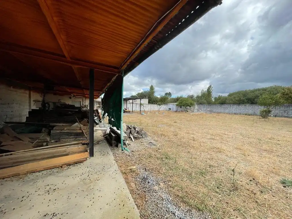 Residencial en venta en Carracedelo