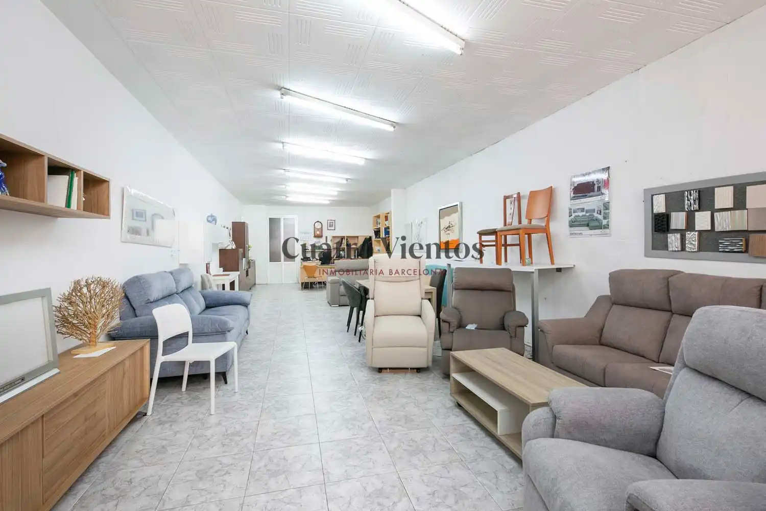 Local en venta en Barcelona con Terraza