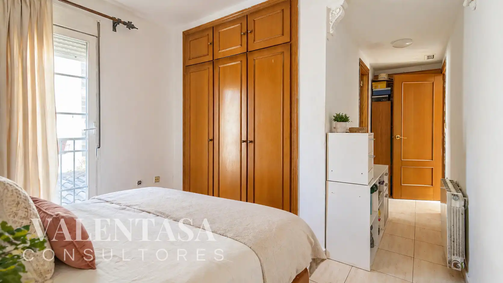 Bedroom of Houses for sale in L'Eliana  with Air Conditioner, Heating and Private garden