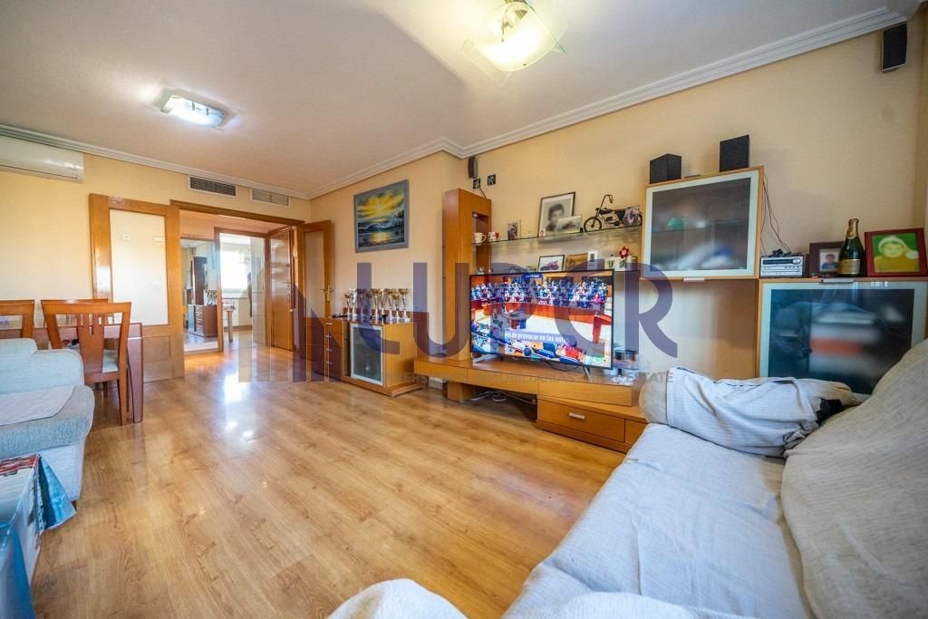 Sala d'estar de Pis en venda en Alicante / Alacant amb Terrassa i Piscina comunitària