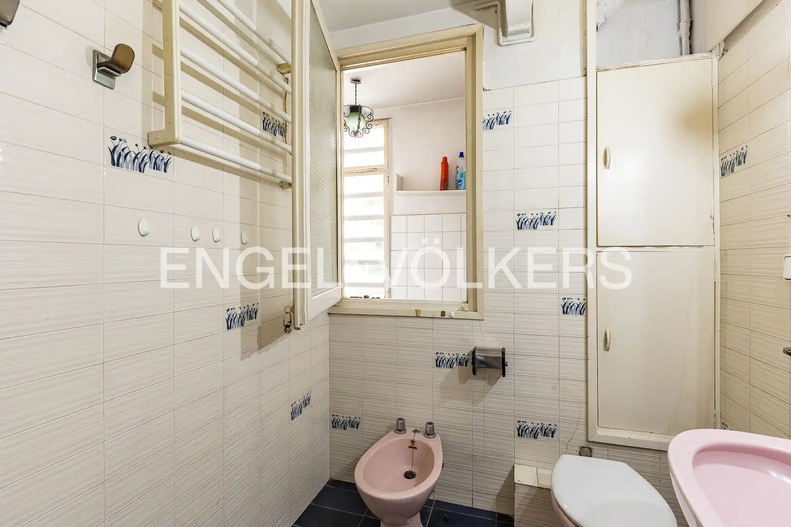 Bathroom of Flat for sale in Tarragona  with Air Conditioner and Heating