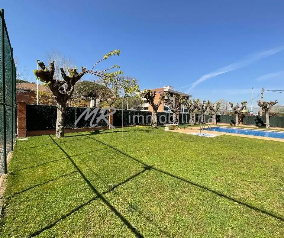 Jardí de Àtic en venda en Gavà amb Aire condicionat, Calefacció i Jardí privat