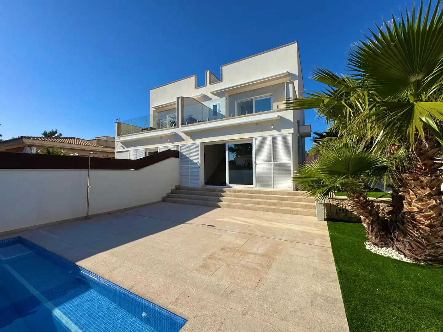 Vista exterior de Casa adosada de alquiler en Llucmajor con Aire acondicionado, Jardín privado y Terraza