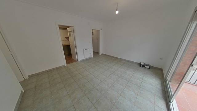 Piso en Venta en C/ Mila i Fontanals en Mercat