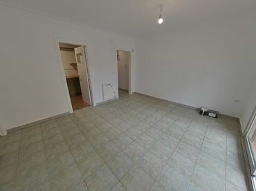 Flat with lift for sale in C/ Mila i Fontanals