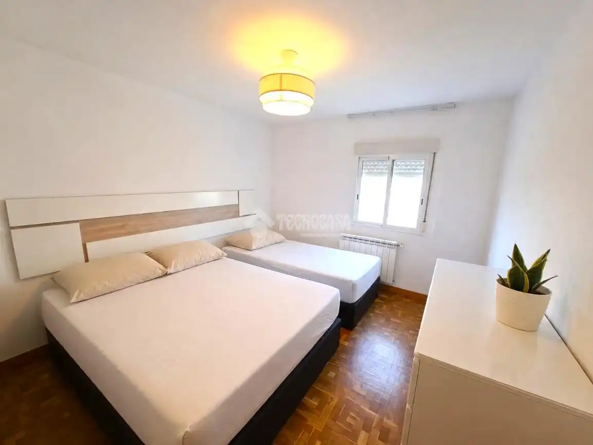 Habitación de Piso en venta en Parla con Calefacción, Terraza y Balcón