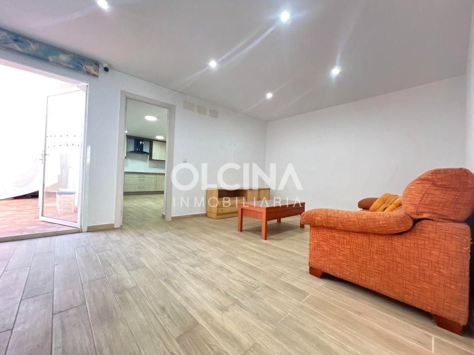 Casa adosada de lloguer en Ibi amb Aire condicionat, Calefacció i Terrassa