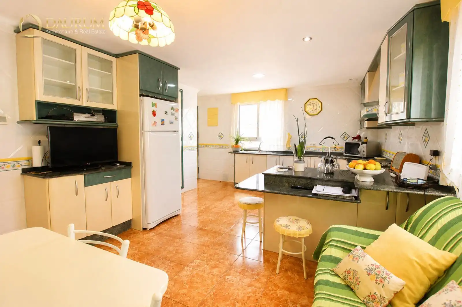 Cuina de Casa o xalet en venda en Alicante / Alacant amb Aire condicionat, Calefacció i Terrassa