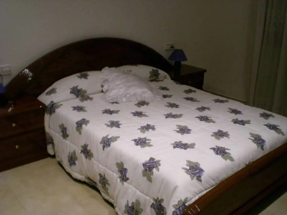 Dormitori de Casa o xalet en venda en Manresa amb Calefacció, Terrassa i Moblat