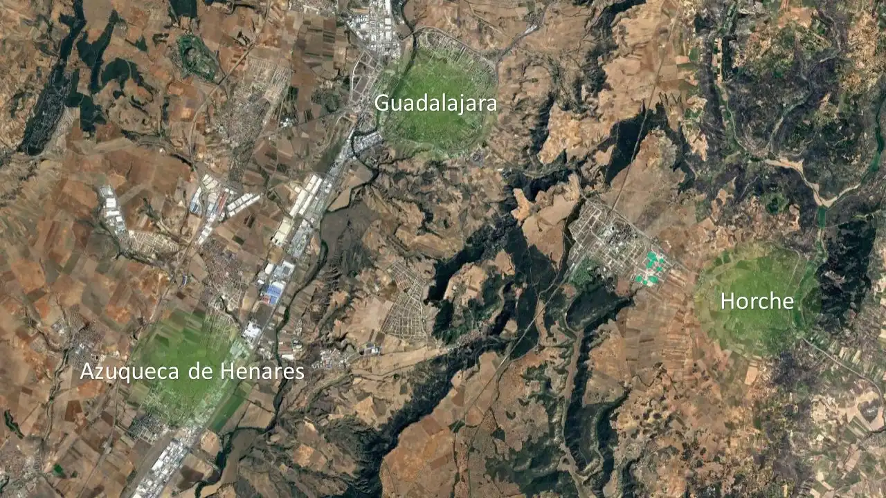 Rustikales Grundstück zum Verkauf in Lg Sector 26-27, imagen 4