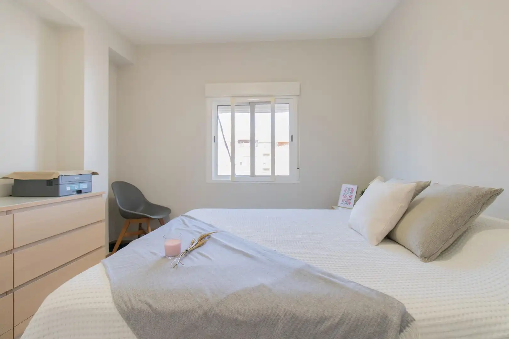 Bedroom of Flat for sale in Valencia  with Air Conditioner
