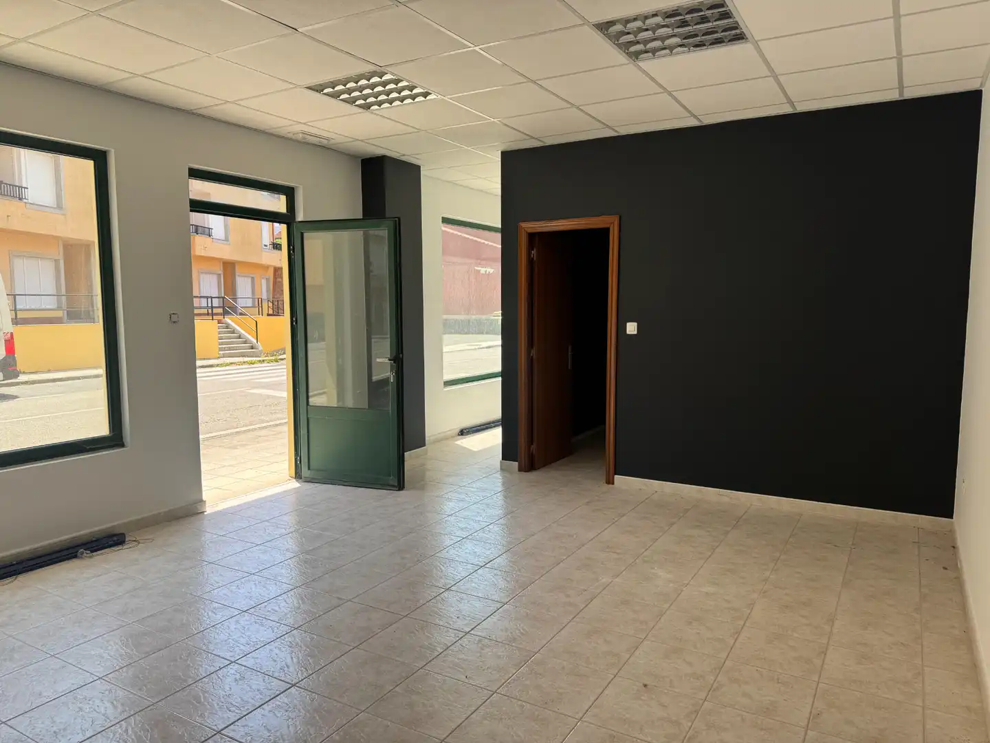 Commercial properties for sale in Carnota