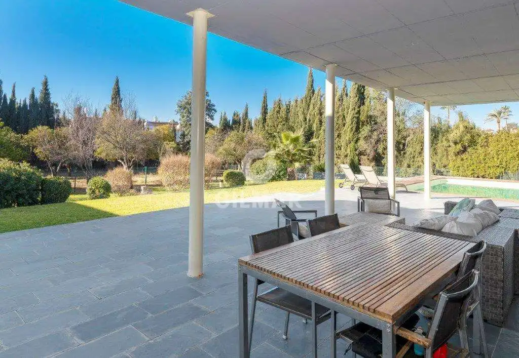 Chalet con piscina en venta en Sanlúcar la Mayor, imagen 24