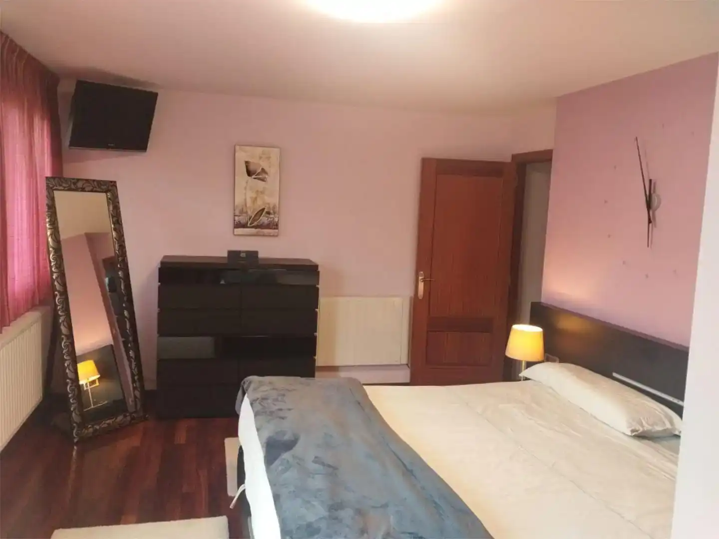 Bedroom of Detached homes for rent in Areatza  with Private garden, Parquet flooring and Furnished