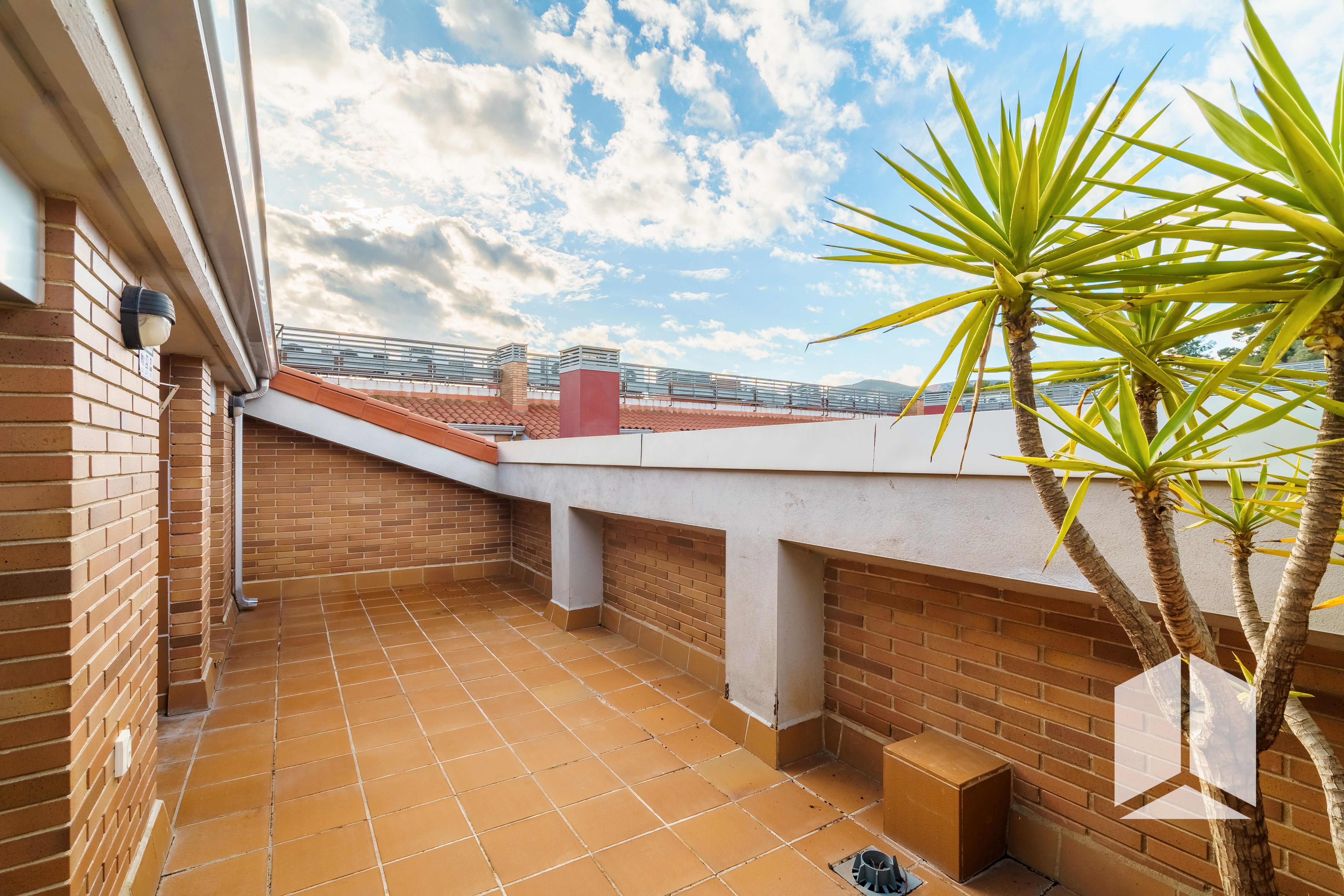 Terraza de Dúplex en venta en Castelldefels con Aire acondicionado, Calefacción y Terraza