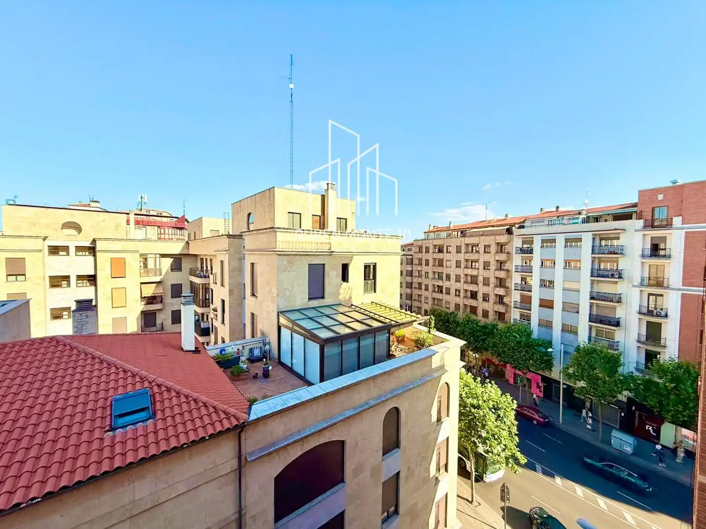 Vista exterior de Piso de alquiler en Salamanca con Calefacción, Parquet y Terraza