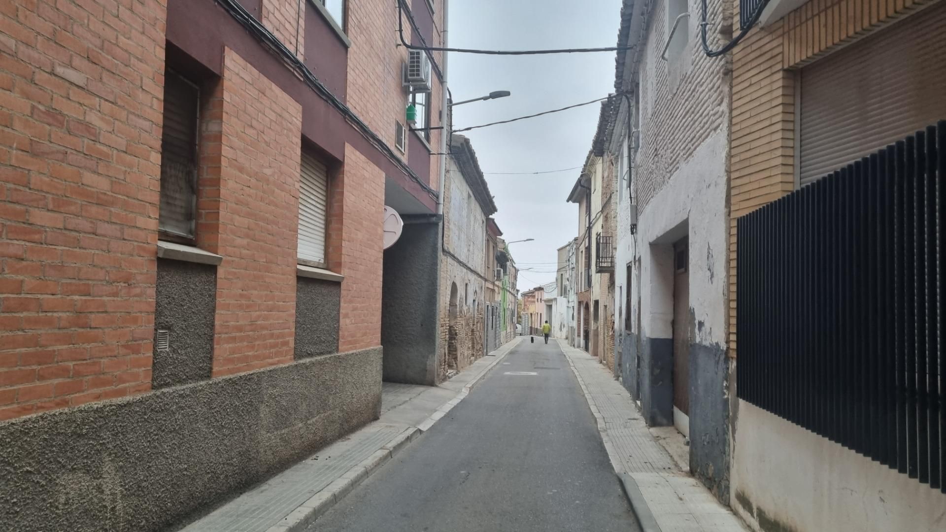 Exterior view of House or chalet for sale in Alagón