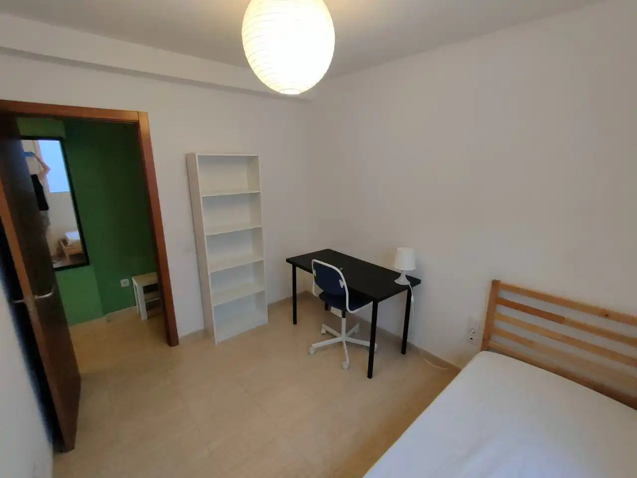 Habitación de Planta baja de alquiler en San Cristóbal de la Laguna con Amueblado, Horno y Lavadora