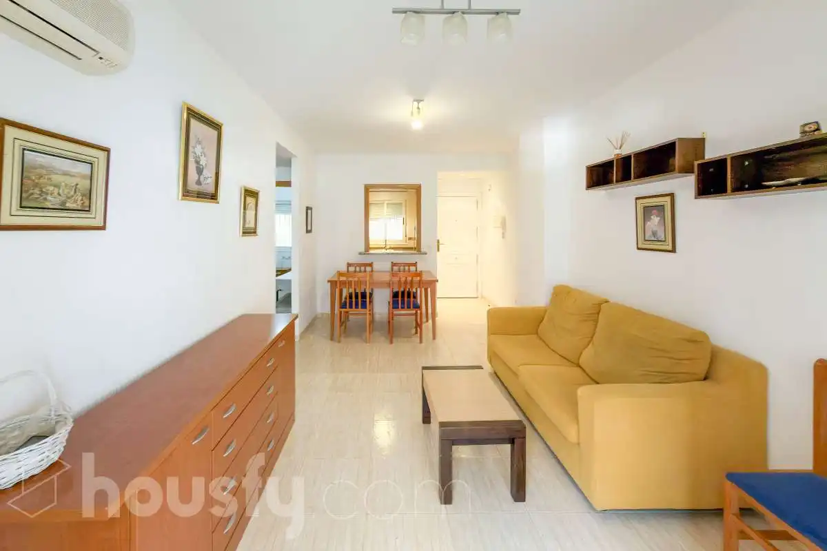 Living room of Flat for rent in Oropesa del Mar / Orpesa  with Air Conditioner, Terrace and Balcony