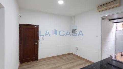 Foto 2 de Planta baixa en venda a Avinguda de Catalunya, Les Planes, L'Hospitalet de Llobregat