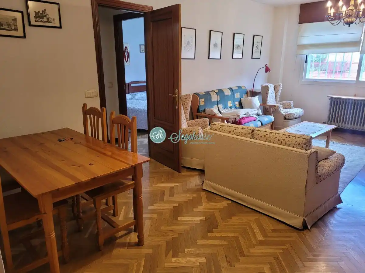 Living room of Apartments for sale in Segovia  with Heating, Parquet flooring and Terrace