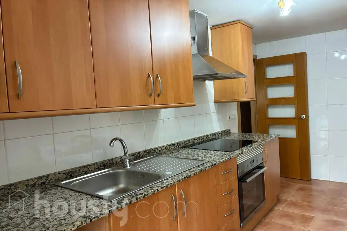 Kitchen of Flat for rent in Valencia  with Air Conditioner, Storage room and Balcony