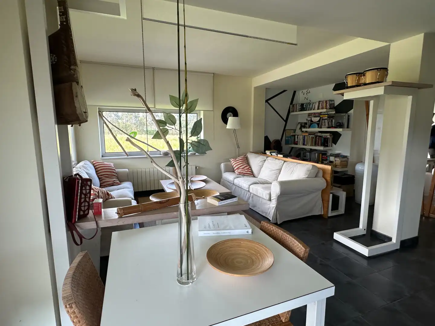 Sala d'estar de Casa o xalet en venda en Cudillero amb Calefacció, Jardí privat i Parquet