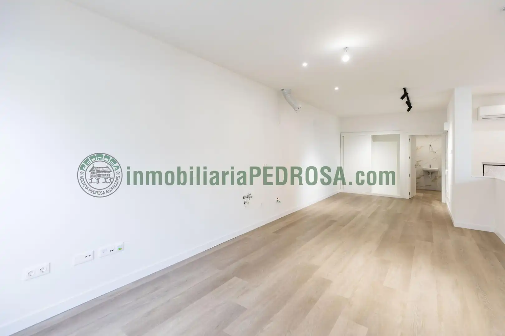 Loft en venta en Calle María Victoria Moreno 27