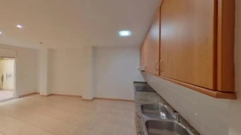 Kitchen of Flat for sale in Mataró
