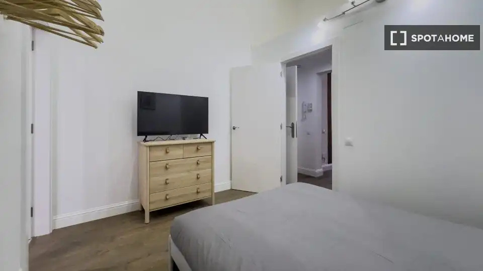Piso con terraza en alquiler en Eixample, imagen 15
