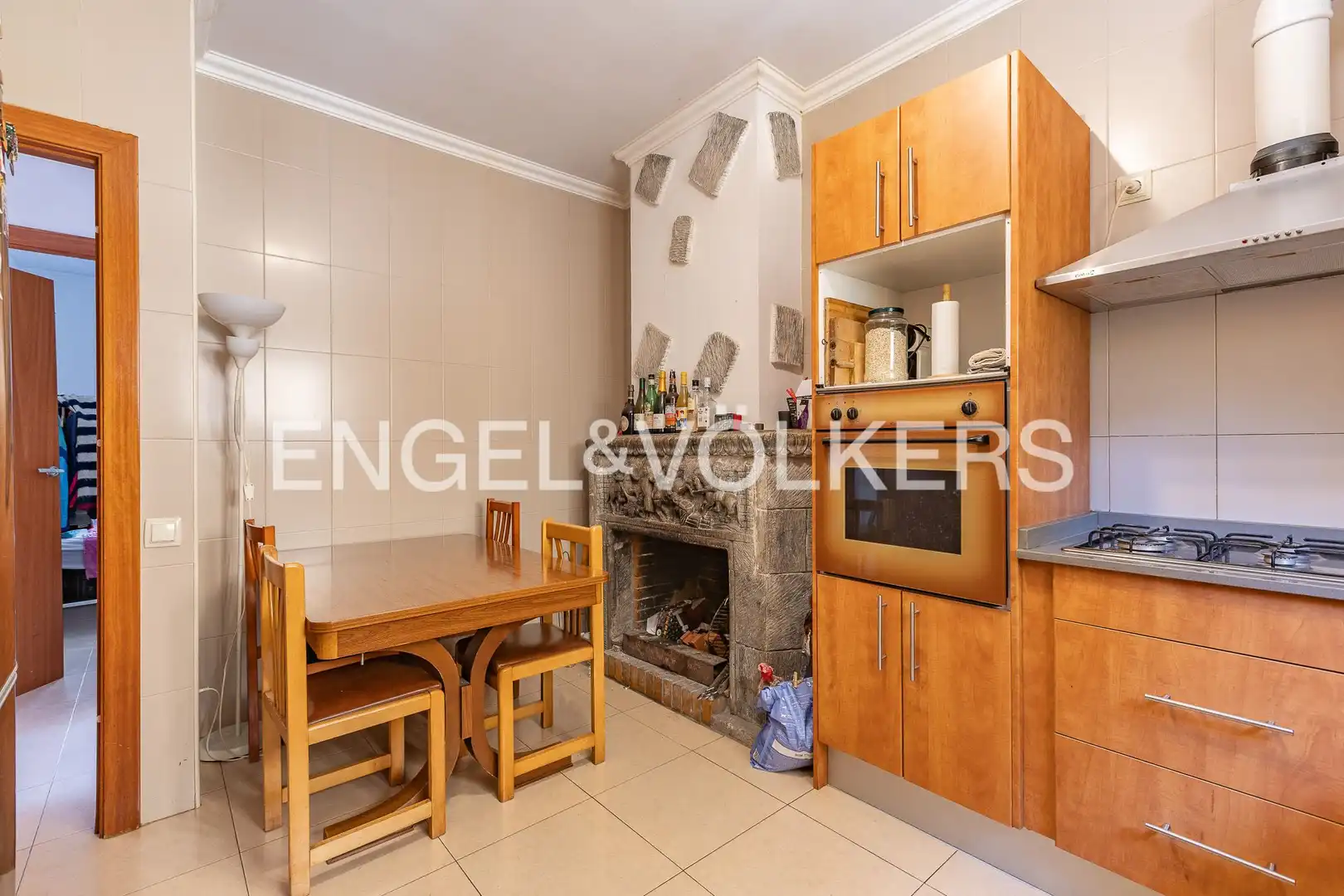 Cuina de Casa o xalet en venda en Sant Cugat del Vallès amb Calefacció i Terrassa