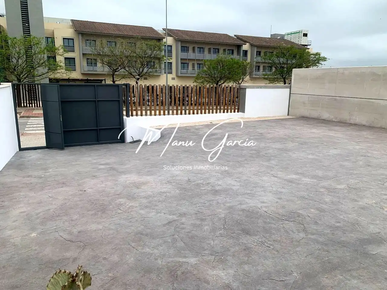 Terraza de Casa adosada en venta en Lucena con Aire acondicionado, Calefacción y Jardín privado