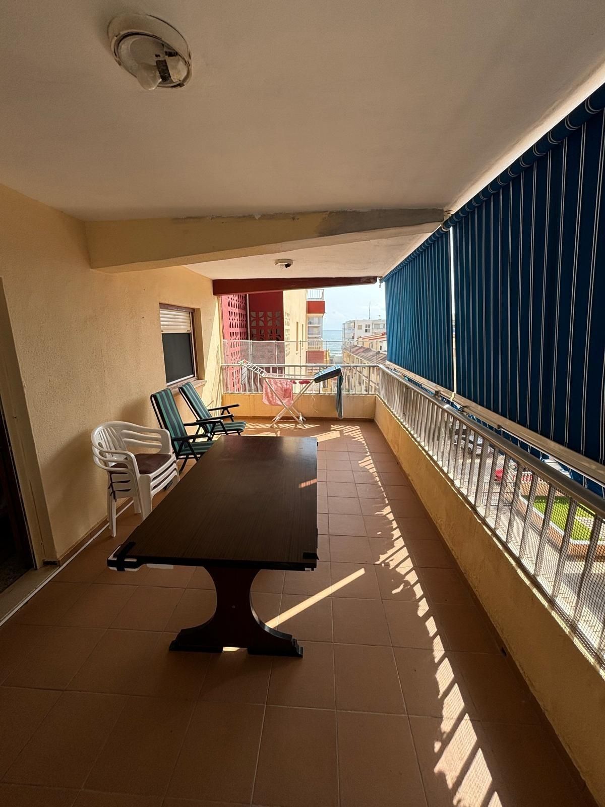 Terraza de Apartamento en venta en Tavernes de la Valldigna con Terraza y Balcón