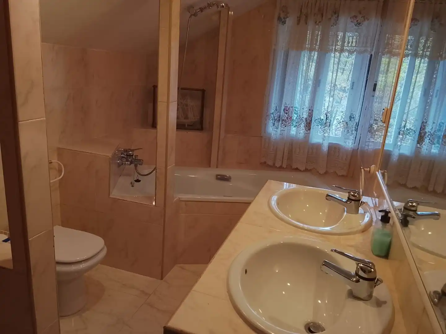 Badezimmer von Maisonette zum Verkauf in Valdemaqueda mit Heizung, Privatgarten und Terrasse