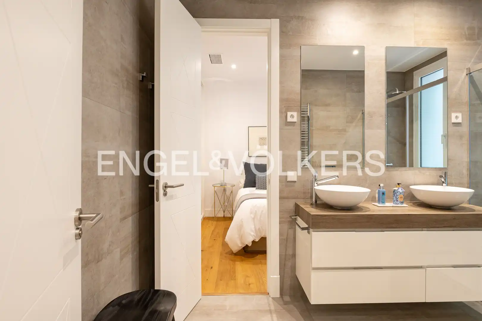 Baño de Piso en venta en Madrid con Aire acondicionado, Calefacción y Parquet