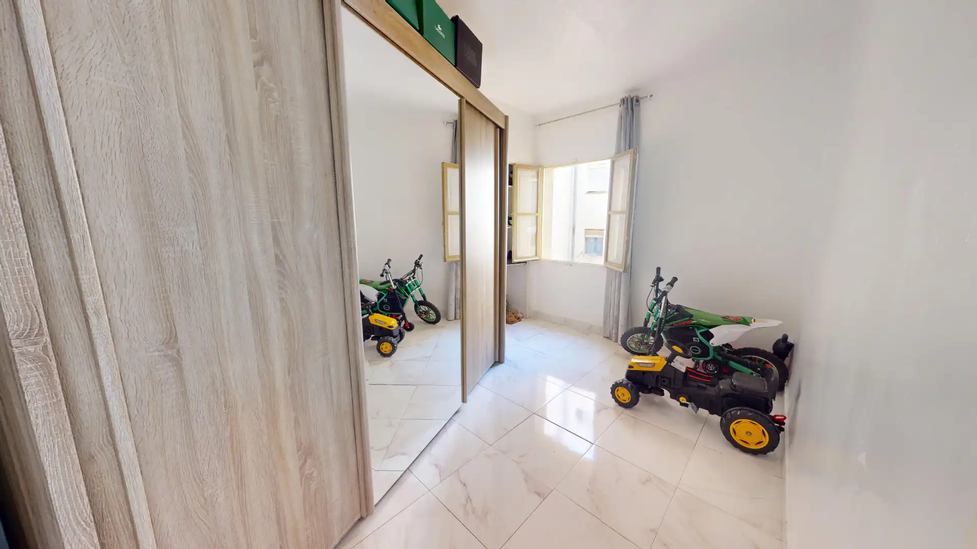 Habitación de Piso en venta en Villajoyosa / La Vila Joiosa con Aire acondicionado y Balcón