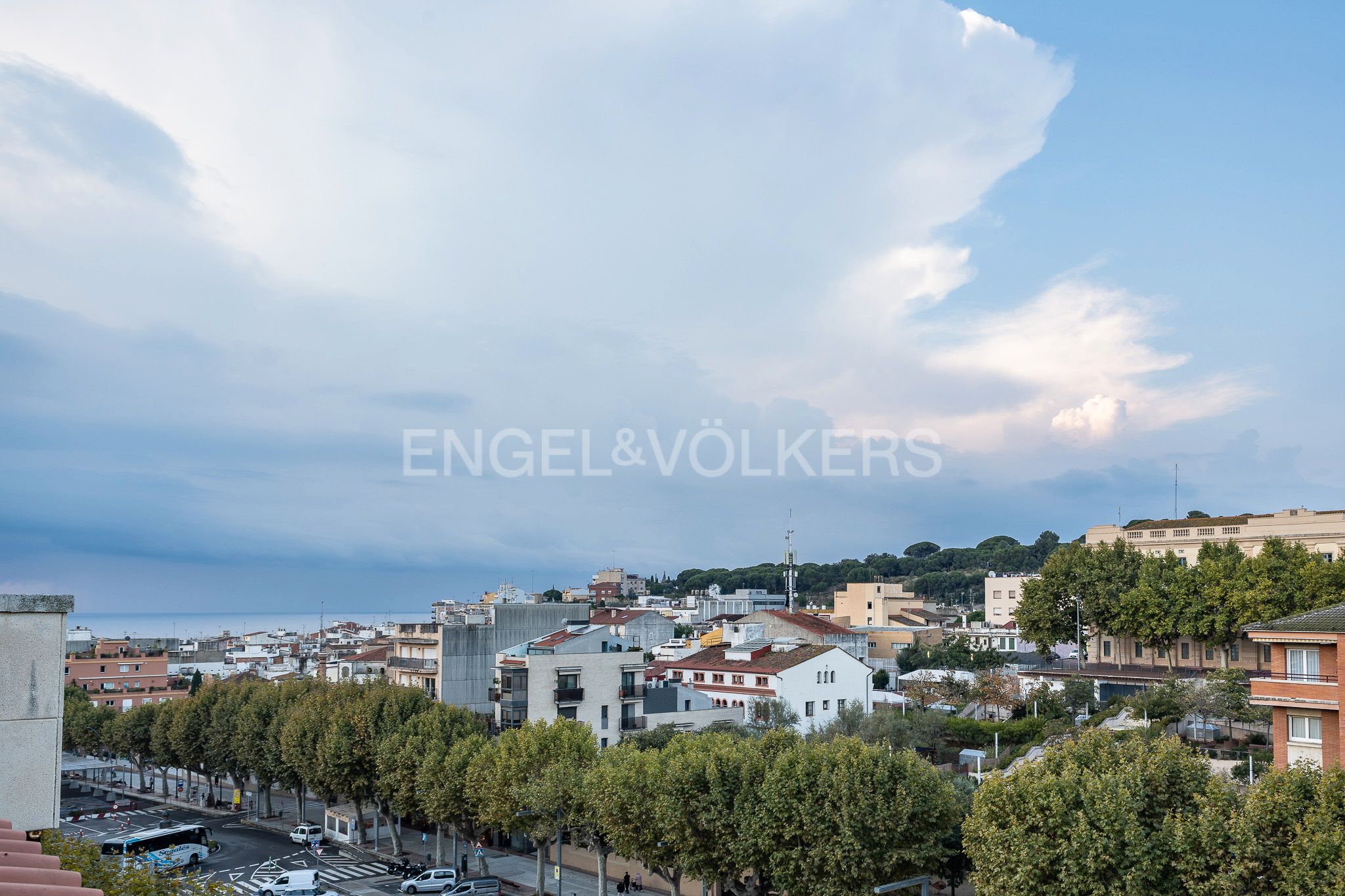 Vista exterior de Dúplex en venda en Arenys de Mar amb Aire condicionat, Calefacció i Parquet